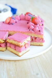Erdbeer-Holunder-Herztorte zum Muttertag DSC_0703 1 200x300