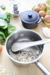 Oeufs Cocotte (Eier aus dem Ofen) Eier Aus Den Backofen 1 201x300