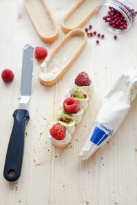 Himbeer-Pistazien-Tartelettes DSC_2056 1 200x300