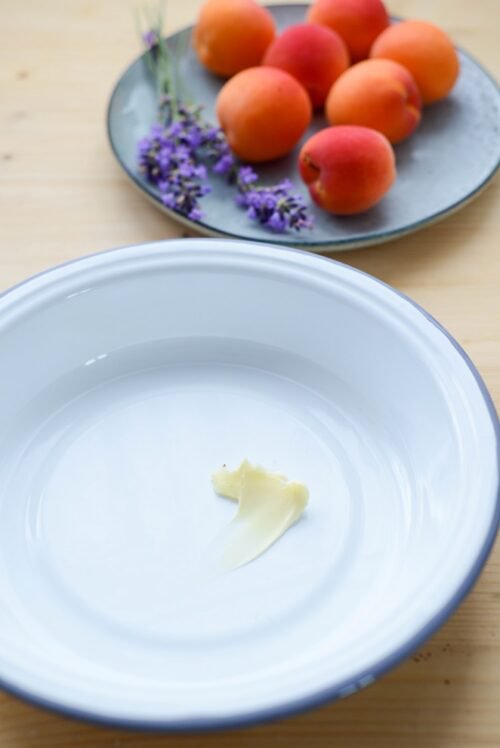 Clafoutis mit Lavendel und Aprikosen Rezept