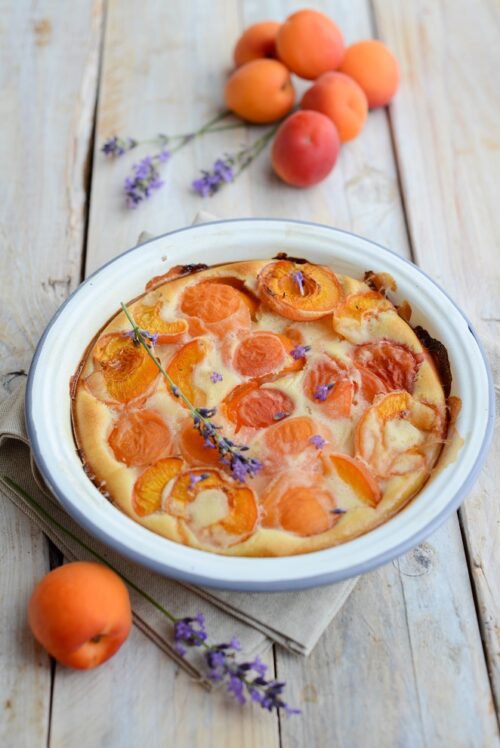 Clafoutis mit Lavendel und Aprikosen Rezept