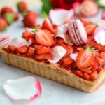 Rezepte a-z Erdbeer Rosen Tarte 150x150