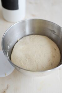 Croissants-Kuchen Croissants-Kuchen Croissant Kuchen Rezept Schritt 6 Hefeteig Nach Dem Gehenlassen