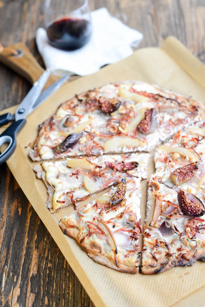 Flammkuchen mit Feigen, Birnen und Maronen DSC_4942
