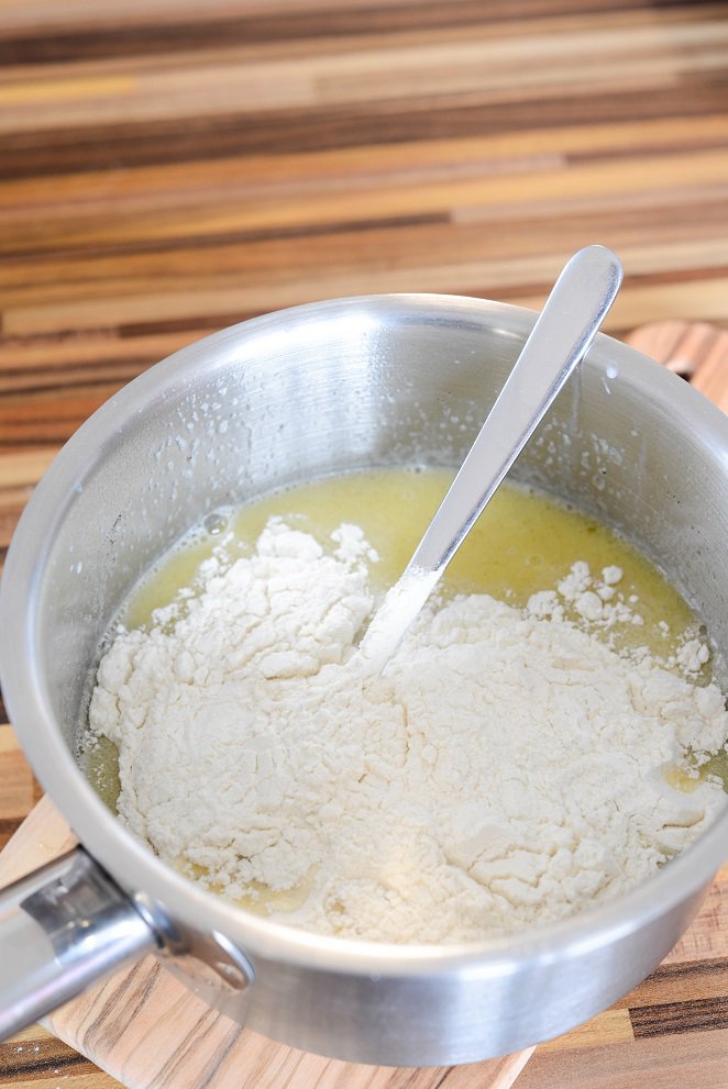 Saint-Honoré-Bûche mit Kastaniencreme Rezept