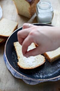 Charlotte mit Äpfeln (Charlotte aux Pommes) Apfelkuchen Französisch Schritt 6 Brot In Form Einlegen