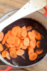 Canard au vin (Entenbrust in Rotwein Sauce) DSC_5226 200x300