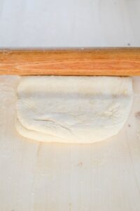 Rosinenschnecken (Pains aux raisins) Pains Aux Raisins Schritt 20 Teig Mit Nudelholz Ausrollen