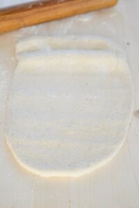 Rosinenschnecken (Pains aux raisins) Pains Aux Raisins Schritt 24 Ausgerollter Teig Oval