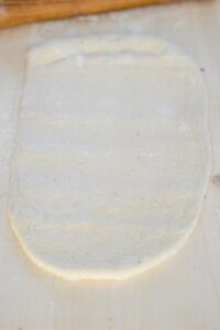 Rosinenschnecken (Pains aux raisins) Pains Aux Raisins Schritt 25 Ausgerollter Teig Oval