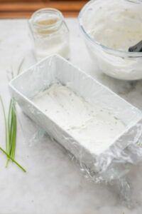 Einfache Spargel- und Frischkäse-Terrine (Terrine d'asperges au chèvre frais) DSC_8065 200x300