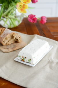 Einfache Spargel- und Frischkäse-Terrine (Terrine d'asperges au chèvre frais) DSC_8090 200x300
