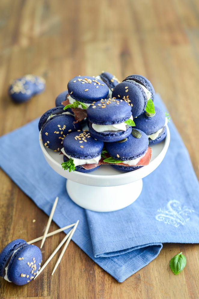 Salzige Macarons mit Schinken und Frischkäse salzige-macarons