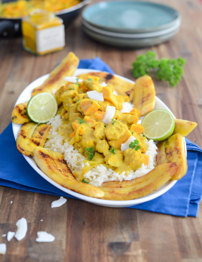 Hähnchen Colombo mit Kochbananen und Süßkartoffeln - Colombo de poulet kochbanane-colombo