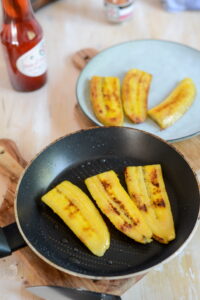 Hähnchen Colombo mit Kochbananen und Süßkartoffeln - Colombo de poulet kochbanane-einfach-zubereiten-200x300