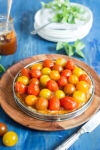 Herzhafte Tarte fine mit Tomaten und Zwiebelconfit Tarte Fine Tomaten 4