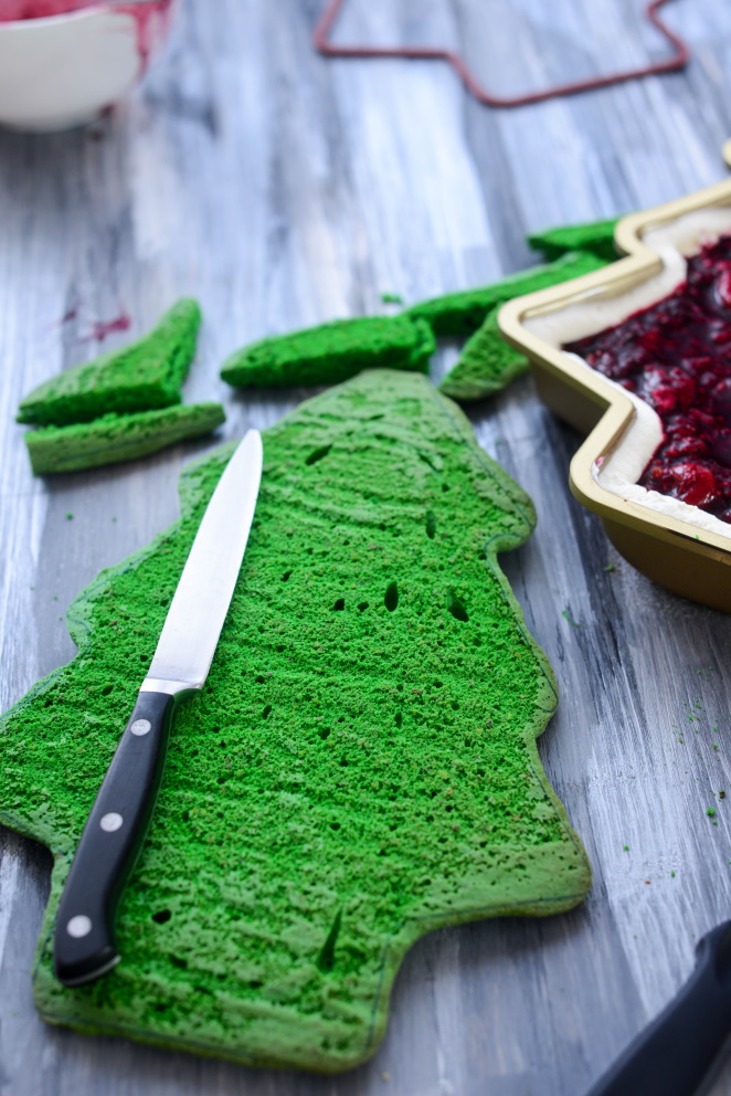 Weihnachtsbaum-Kuchendeko – Grün, Ca. 7 Cm Hoch, Aus Kunststoff