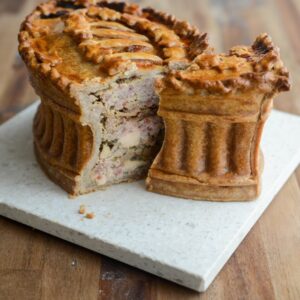 Waldpastete im Teigmantel – Paté forestier en croûte