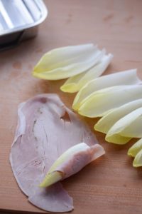 Chicorée-Schinken-Gratin (Endives au jambon) Chicoree Gratin Kochen 2 200x300
