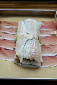 Fischbraten im Speckmantel Fisch Im Speckmantel 6 200x300