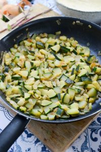 Herzhafter Zucchinikuchen Herzhafte Zucchini Kuchen Backen 4 200x300