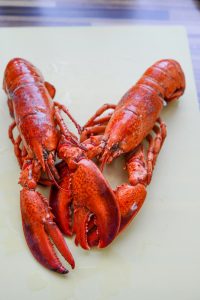 Hummer mit Sommergemüse Gebratene Hummer Sommer Rezept 1 200x300