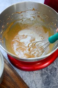 Haselnuss-Eis selber machen Haselnusseis Rezept 7 200x300