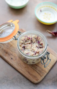 Krebs-Rillettes mit Zwiebelconfit Krebs Rillettes 4