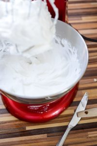 Saftiger Joghurt-Sommerkuchen mit Beeren: Tutti-Frutti-Kuchen DSC_4577 200x300 1