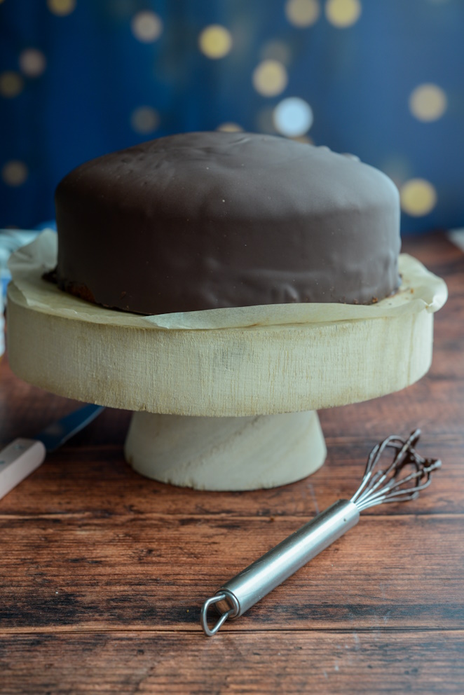 Kastanien-Kuchen mit Schokolade kastanien-schokolade-kuchen-rezept-