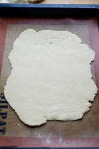Pastete im Teigmantel ohne Backform (Pâté en croûte ohne Form) Pate En Croute Weihnachten 3 200x300