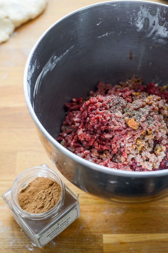 Pastete im Teigmantel ohne Backform (Pâté en croûte ohne Form) Rezept