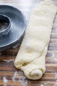 Croissant-Kranz-Brioche Croissant Kuchen Teig 13 200x300