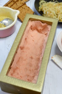 Leberwurst Pastete mit Äpfeln und Zwiebeln Leberwurst Pastete Mit Apfel 9 200x300