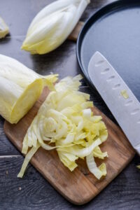 Chicoree- und Camembert-Suppe Chicoree Und Camembert Suppe Rezept 3 200x300