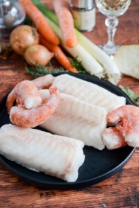 Pot-au-feu mit Fisch und Garnelen Fisch Pot Au Feu Zutaten Fisch 200x300