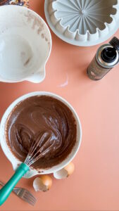 Schokoladen-Olivenöl-Kuchen schokolade-und-olivenoel-kuchen-8-169x300