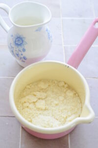 Brokkoli-Flan Parmesan Sauce 1 200x300
