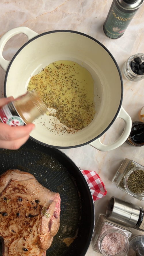 Lammbraten mit Piment d’Espelette und schwarzem Knoblauch Rezept