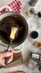 Lammbraten mit Piment d'Espelette und schwarzem Knoblauch Lammbraten Mit Piment D Espelette Und Schwarze Knoblauch 24 169x300