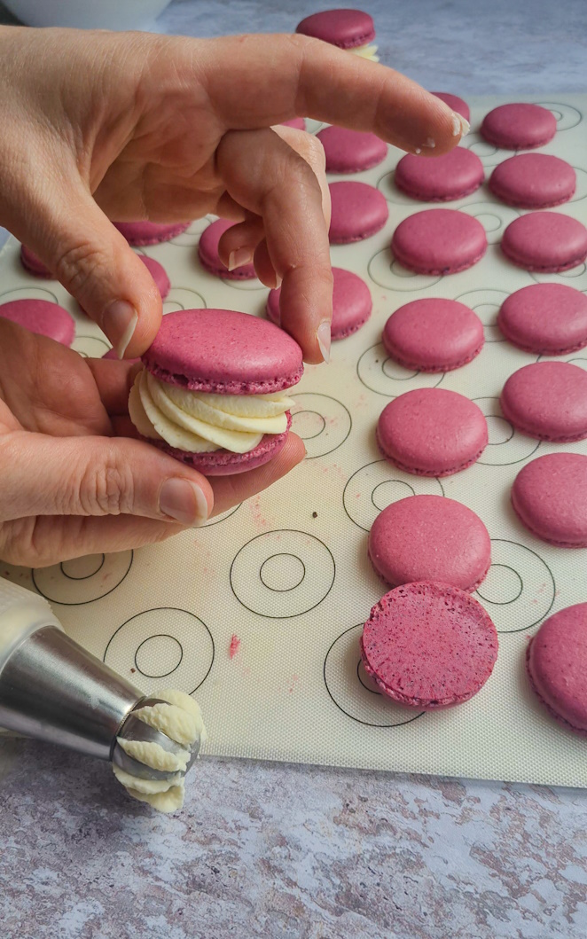  Flieder Macarons Füllung 8