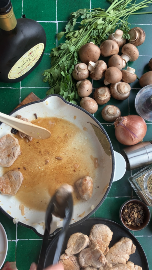 Schweinmedaillons mit Champignons-Sahne-Sauce Rezept