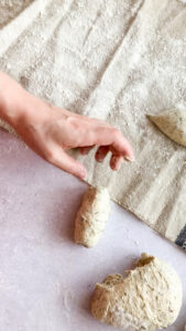 Knoblauchbrötchen mit Petersilie und Steinpilzen wie in Sarlat Knoblauchbrötchen 10 169x300