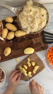 Choucroute mit Schweinemedaillons und Pilzen Choucroute Mit Schweinemedaillons Und Pilzen 8 169x300