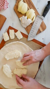 Tarte mit Camembert und Äpfeln Tarte Mit Camembert Und Apfel 1 169x300