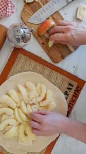 Tarte mit Camembert und Äpfeln Tarte Mit Camembert Und Apfel 5 169x300