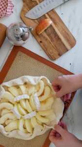Tarte mit Camembert und Äpfeln Tarte Mit Camembert Und Apfel 6 169x300