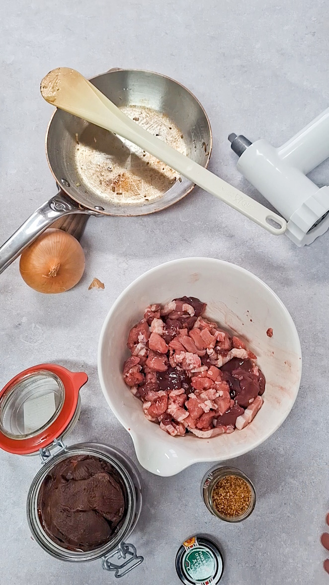 Baskische Pastete mit Piment d’Espelette Rezept