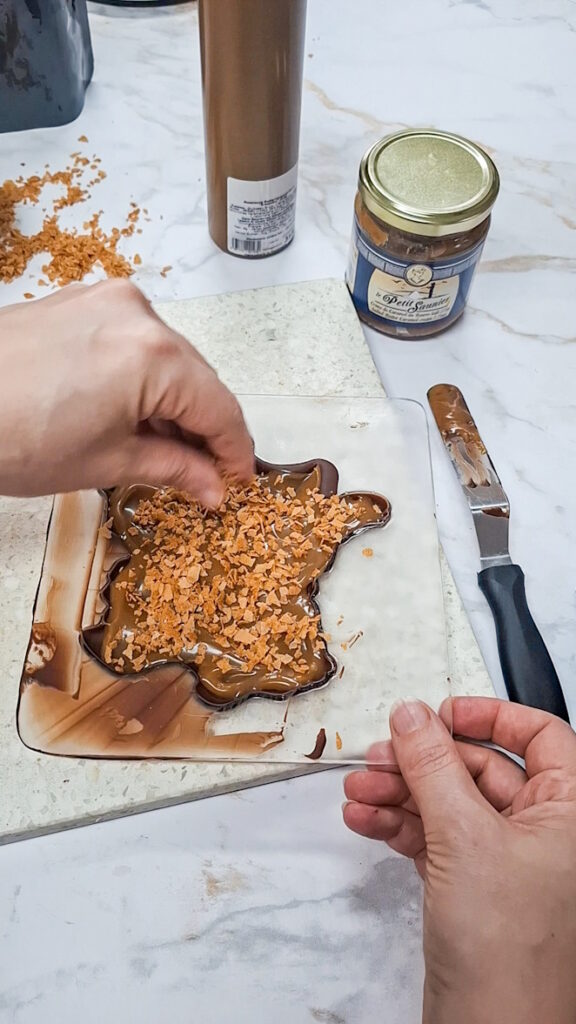 Tafel Schokolade mit Salzbutter-Karamellcreme Rezept