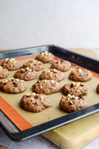Triple Chocolate Cookies - extra zart Triple Chocolate Cookies Extra Zart Backen 200x300
